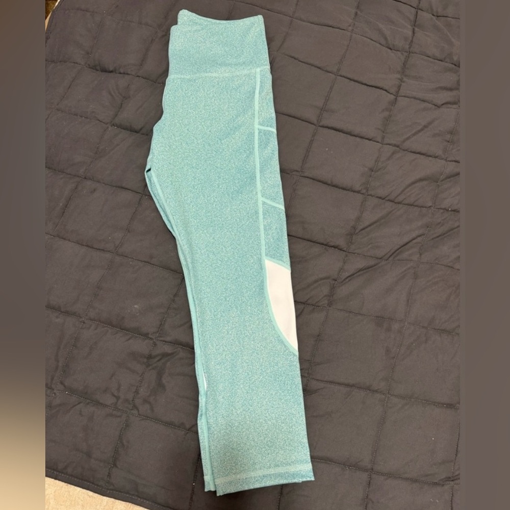 ZYIA Blue and White Activewear